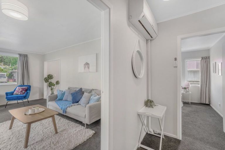 Photo of property in 59 Parenga Street, Wainuiomata, Lower Hutt, 5014