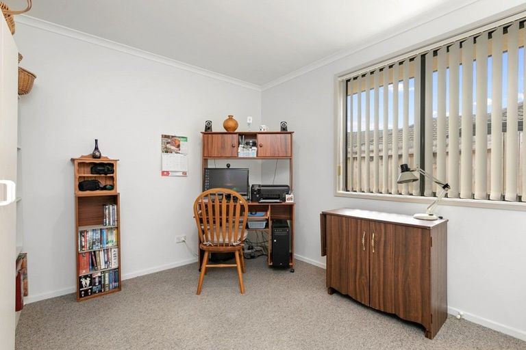 Photo of property in 111 Sterling Gate Drive, Bethlehem, Tauranga, 3110