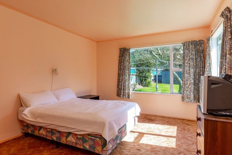 Photo of property in 34 Beach Road, Waikawa, Picton, 7220