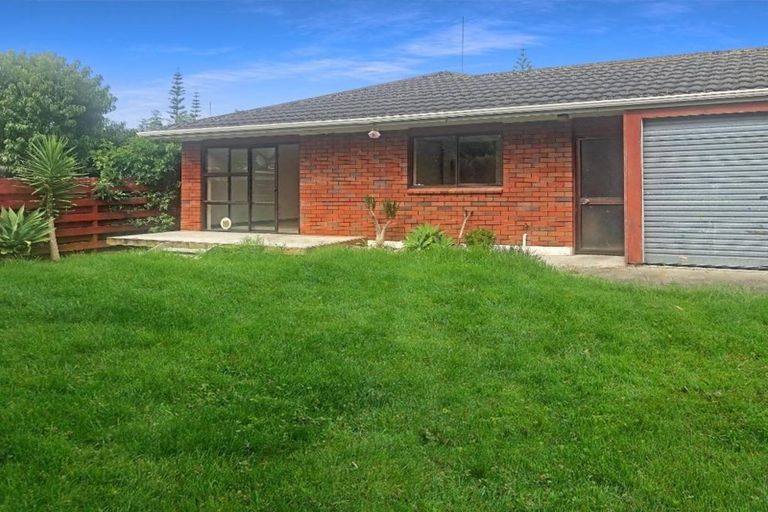 Photo of property in 65b Centreway Road, Orewa, 0931