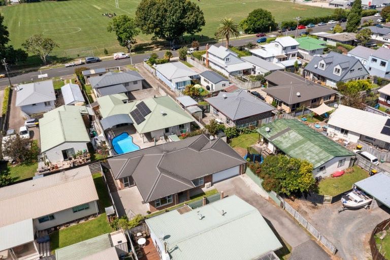 Photo of property in 61c Queen Road, Bellevue, Tauranga, 3110