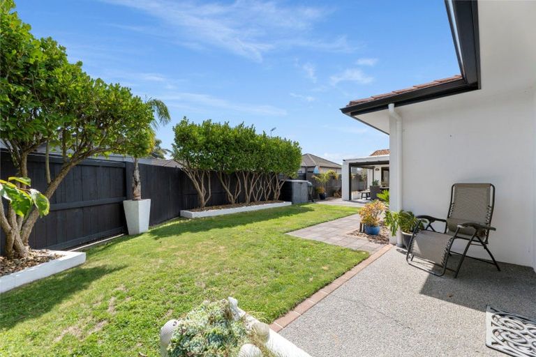 Photo of property in 24 Ohope Place, Papamoa Beach, Papamoa, 3118