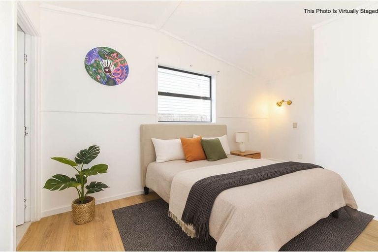 Photo of property in 57 Forrest Hill Road, Milford, Auckland, 0620