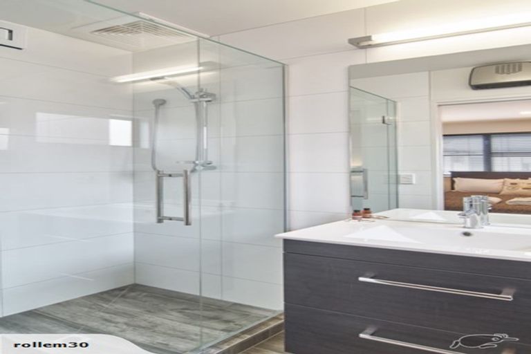 Photo of property in 40c Hutcheson Street, Sydenham, Christchurch, 8023