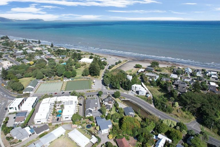 Photo of property in 14 Matatua Road, Raumati Beach, Paraparaumu, 5032
