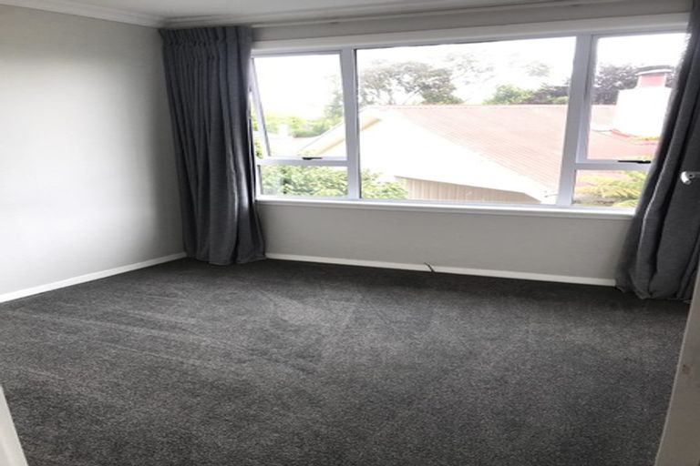 Photo of property in 38 Gloucester Street, Takaro, Palmerston North, 4412
