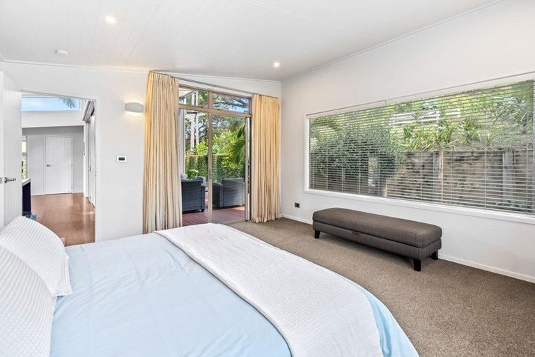 Photo of property in 34 Ohawini Road, Oakura, Hikurangi, 0184