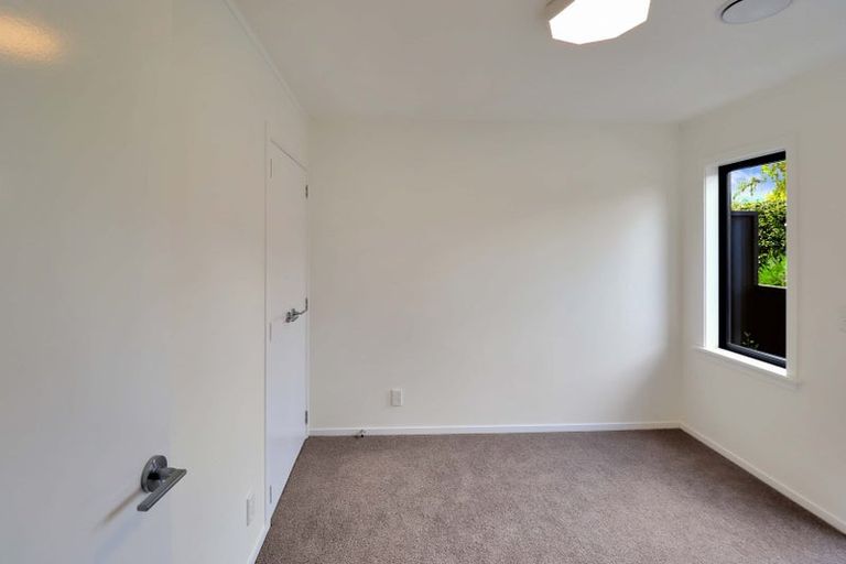Photo of property in 74d Gibbons Street, Ebdentown, Upper Hutt, 5018