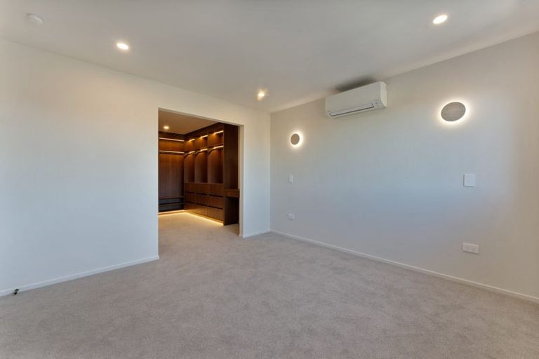 Photo of property in 318 Swanson Road, Henderson, Auckland, 0610