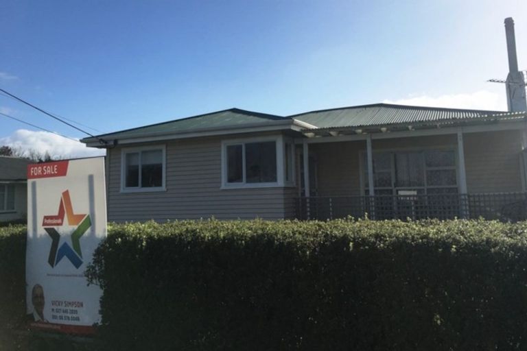 Photo of property in 124 South Road, Solway, Masterton, 5810