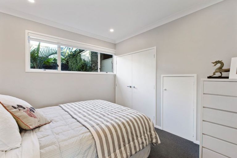 Photo of property in 1/87-89 Hinemoa Street, Birkenhead, Auckland, 0626