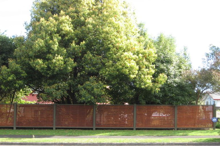 Photo of property in 73b Esmeralda Street, Welcome Bay, Tauranga, 3112