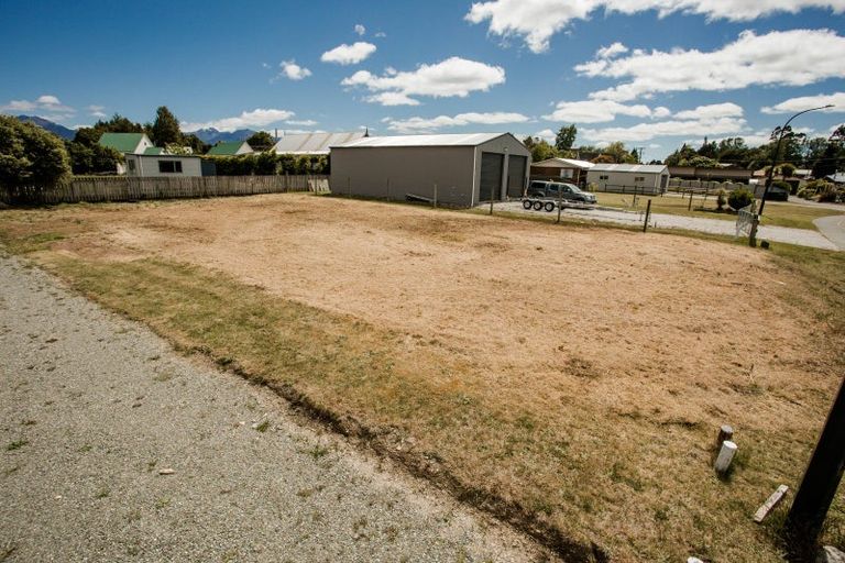 Photo of property in 28 Motu-au Close, Manapouri, 9679