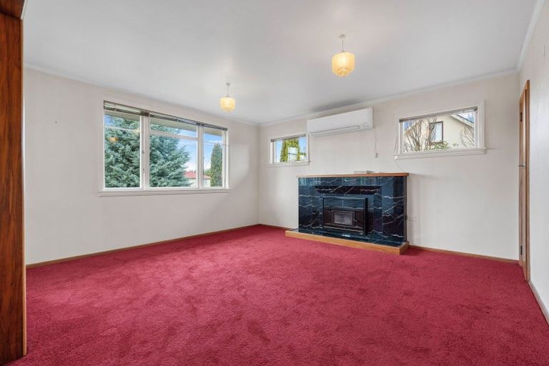 Photo of property in 300 High Street South, Carterton, 5713