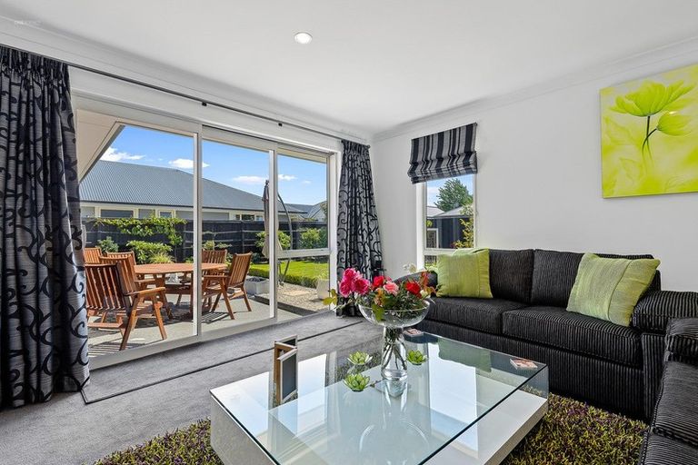 Photo of property in 8 Hampstead Close, Rangiora, 7400