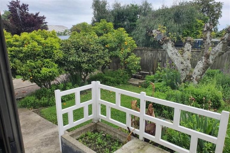 Photo of property in 2/8 Blackwood Street, Wakatu, Nelson, 7011