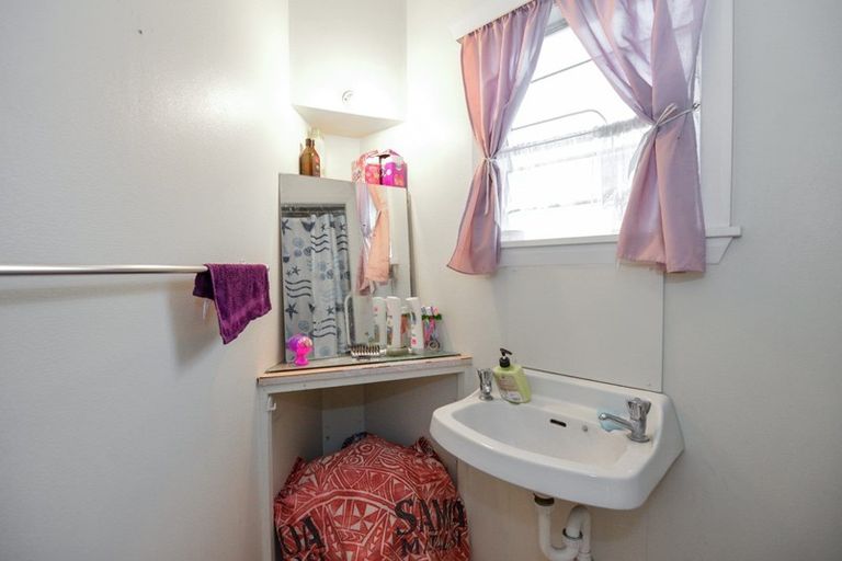 Photo of property in 612 Frederick Street, Mahora, Hastings, 4120