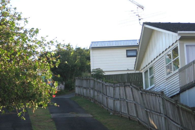 Photo of property in 2/75 Monarch Avenue, Hillcrest, Auckland, 0627