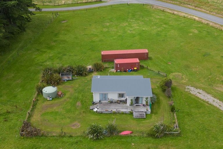 Photo of property in 5 Prospector Place, Barrytown, Runanga, 7873