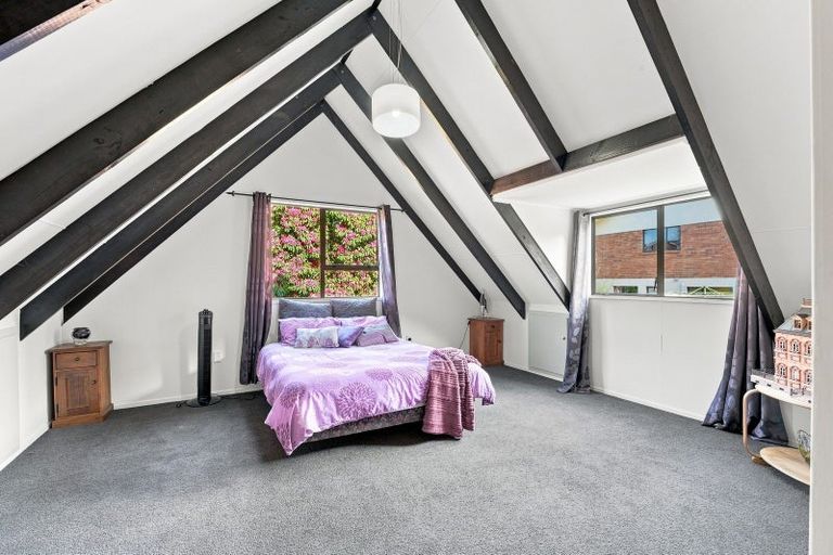 Photo of property in 56 Glenross Street, Glenross, Dunedin, 9011