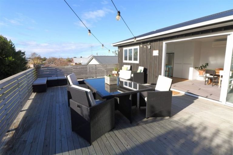 Photo of property in 13 Oxford Street, West End, Timaru, 7910