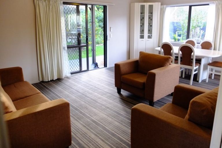 Photo of property in 25 La Perouse Street, Botany Downs, Auckland, 2010