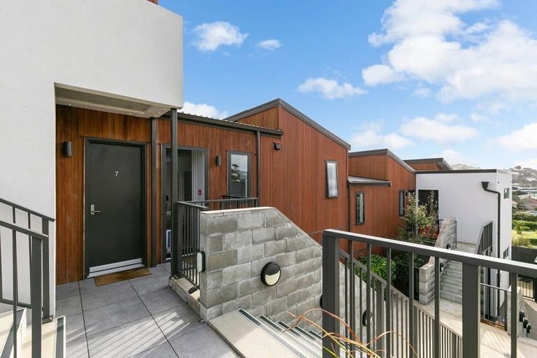 Photo of property in 7/2 Hindmarsh Street, Johnsonville, Wellington, 6037