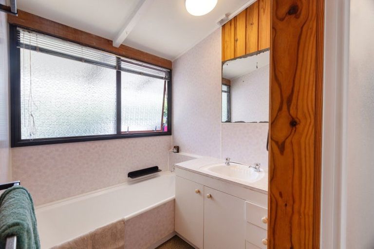 Photo of property in 9 Weka Street, Matua, Tauranga, 3110