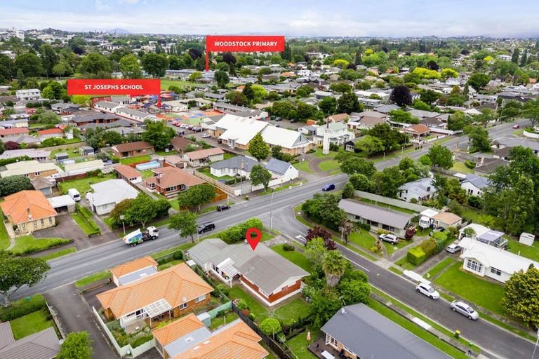Photo of property in 2 Golden Place, Fairfield, Hamilton, 3214