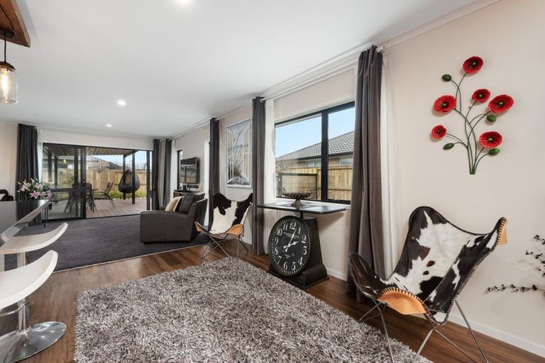 Photo of property in 87 Puhirake Crescent, Pyes Pa, Tauranga, 3112