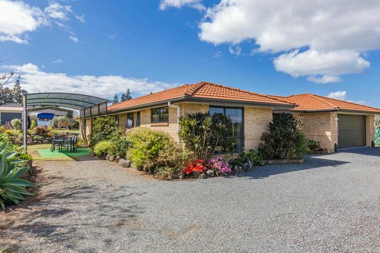 Photo of property in 8 Edkins Road, Kerikeri, 0230