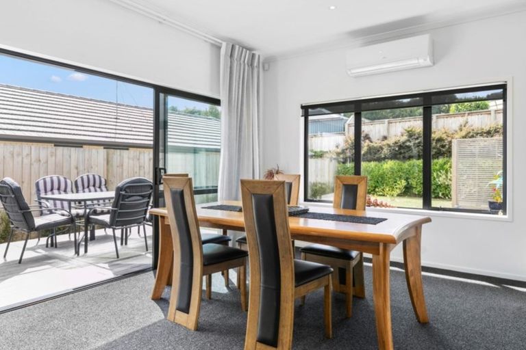 Photo of property in 221 Lakes Boulevard, Pyes Pa, Tauranga, 3112