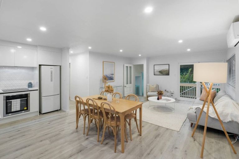 Photo of property in 2/69 Simon Ellice Drive, Bayview, Auckland, 0629