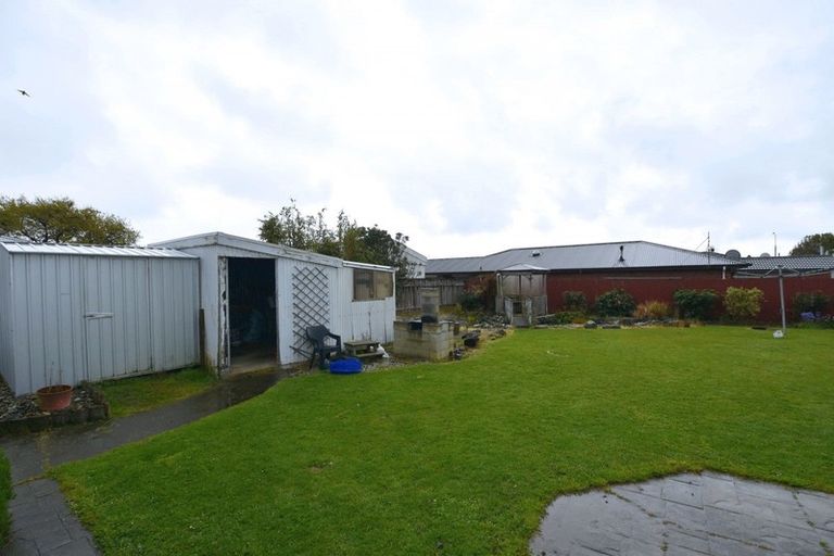Photo of property in 76 Robertson Street, Richmond, Invercargill, 9810