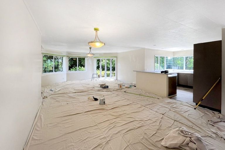 Photo of property in 54 Dalfield Place, Highbury, Palmerston North, 4412