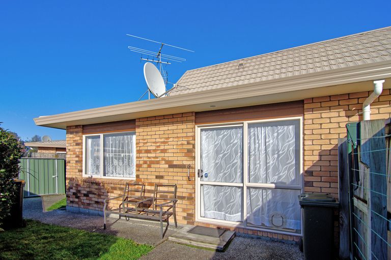 Photo of property in Holdsworth Villas, 34/2 William Donald Drive, Solway, Masterton, 5810