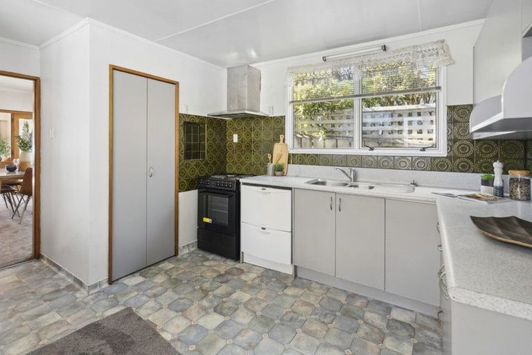 Photo of property in 18 Harper Street, Newtown, Wellington, 6021