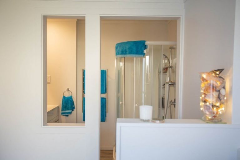 Photo of property in 17b Arawa Street, Raumati Beach, Paraparaumu, 5032