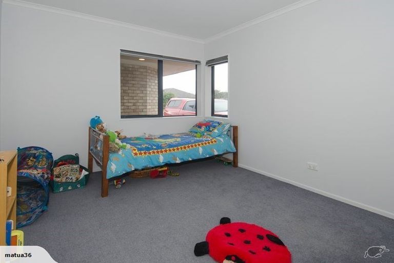 Photo of property in 31 Corinth Grove, Papamoa Beach, Papamoa, 3118