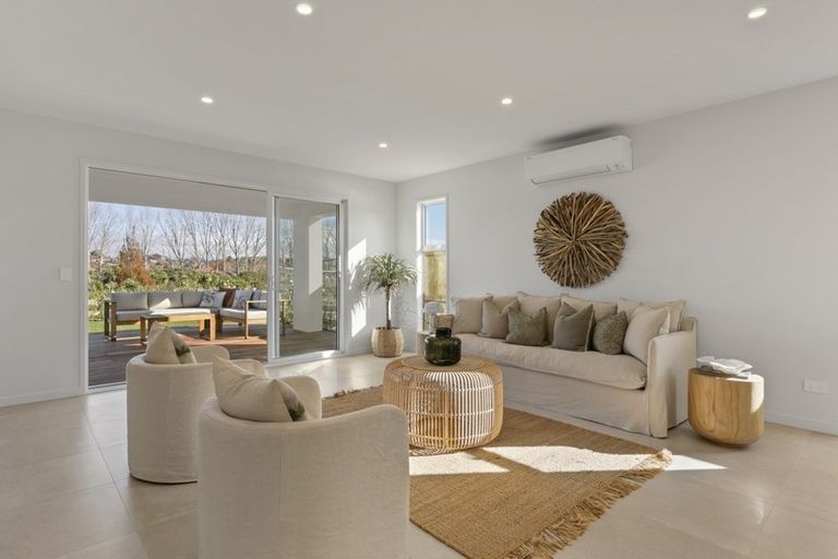 Photo of property in 68 Saint Pauls Drive, Brookfield, Tauranga, 3110