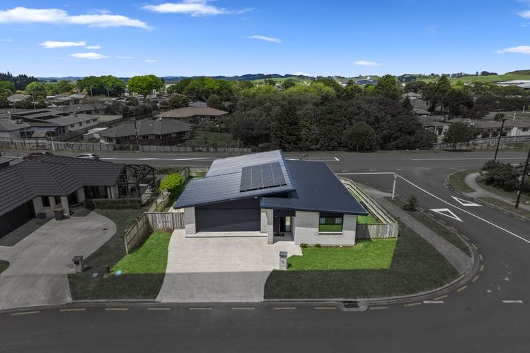 Photo of property in 16 Mclean Street, Pokeno, 2402