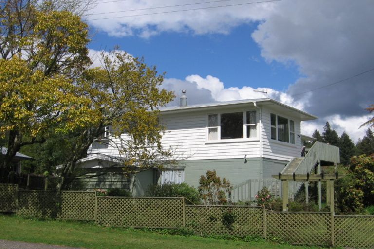 Photo of property in 12 Lynbert Road, Lynmore, Rotorua, 3010