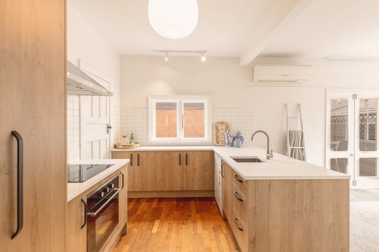 Photo of property in 8 Freyberg Avenue, Riccarton, Christchurch, 8011