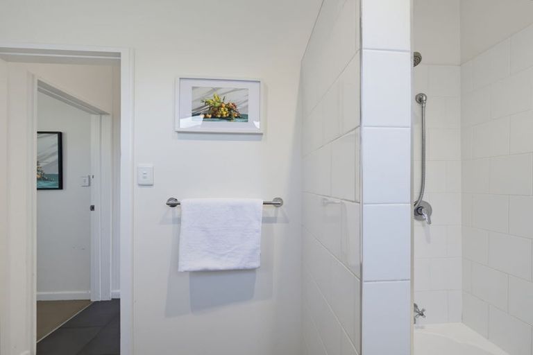 Photo of property in 13 Harker Street, Waipawa, 4210