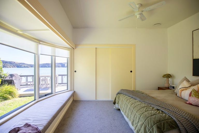 Photo of property in Wallis Street, Raglan, 3225