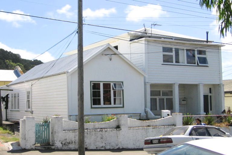 Photo of property in 236 Adelaide Road, Newtown, Wellington, 6021
