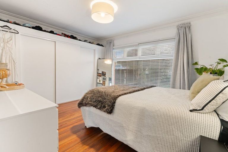 Photo of property in 43 Duckworth Street, Andersons Bay, Dunedin, 9013