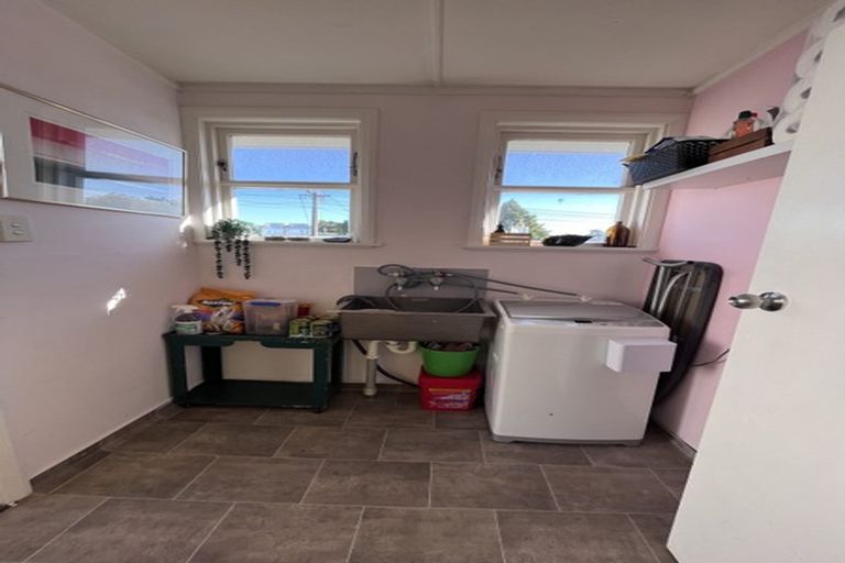 Photo of property in 7 Collins Crescent, Feilding, 4702