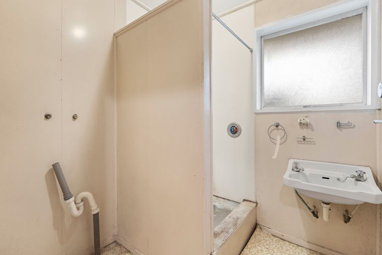 Photo of property in 349 South Road, Caversham, Dunedin, 9012