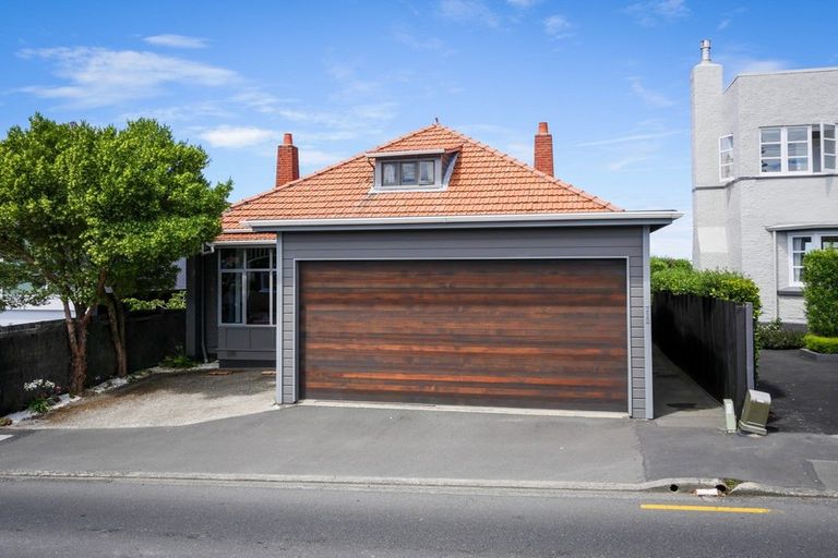 Photo of property in 712 Highgate, Maori Hill, Dunedin, 9010